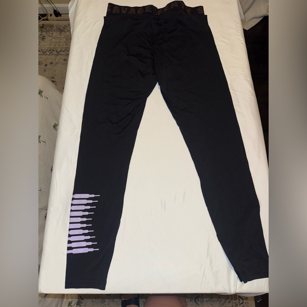 Savage Fenty Leggings